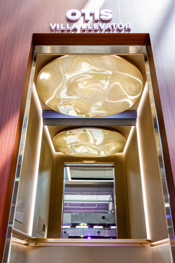 690db2c349fee.png 电梯.png